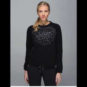 Lululemon Snapshot Crew Black Crewneck Sweatshirt